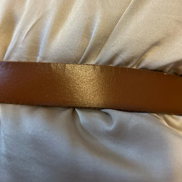 NWT: Anthropologie Brown Leather Belt with Unique Buckle Closure - Picture 6 of 6